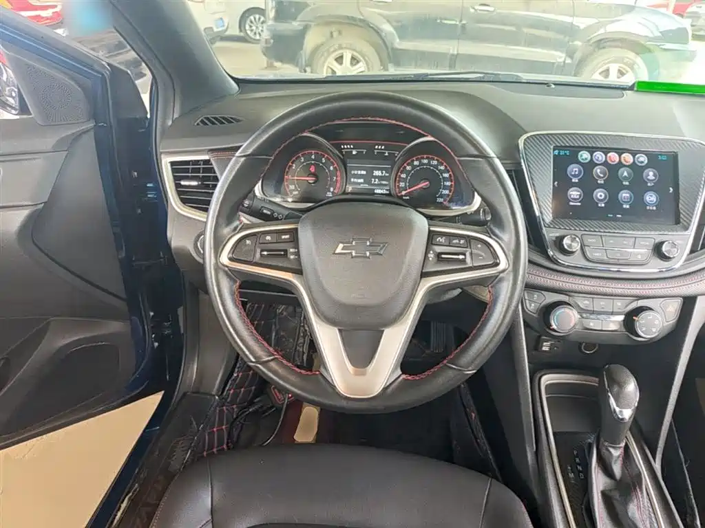Chevrolet Monza 2019 RS 330T Auto Smooth Edition China VI фото 11