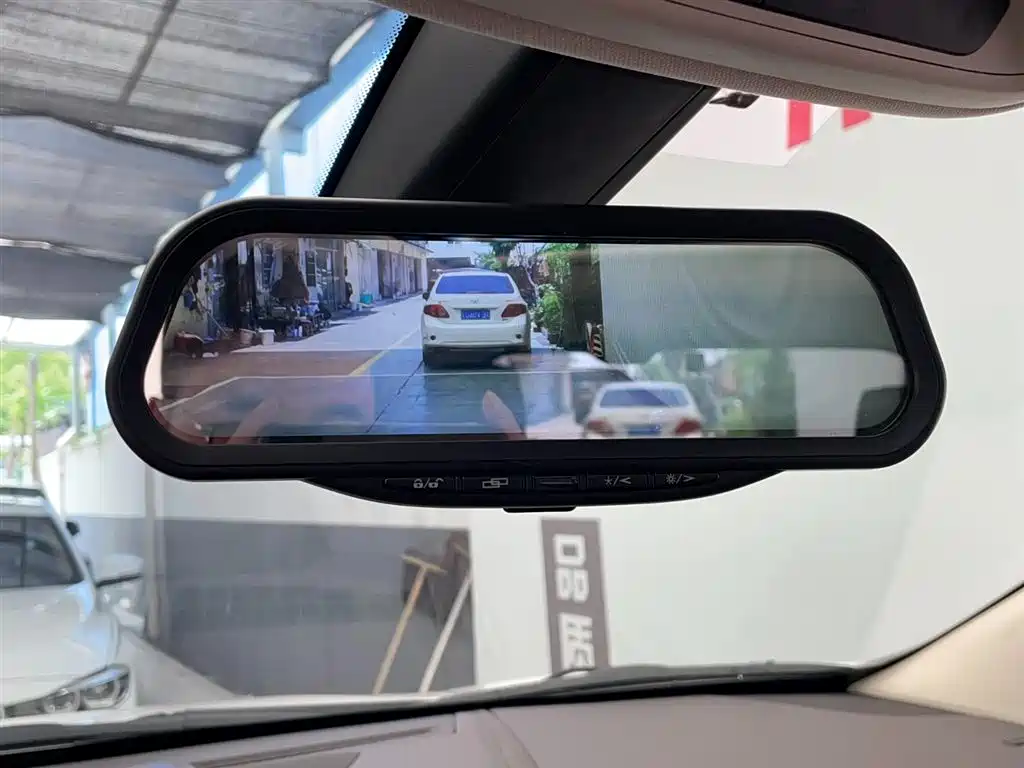 Cadillac XT5 2018 25T Luxury фото 15