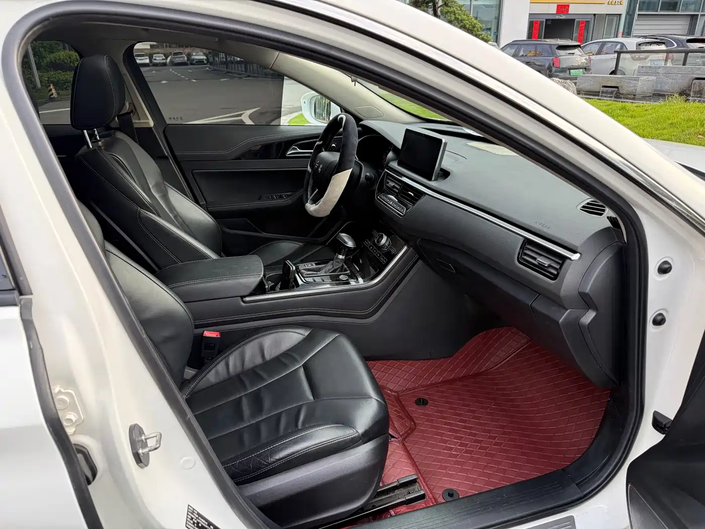 Hongqi H5 2018 30TD Smart Connect Agile Edition фото 14