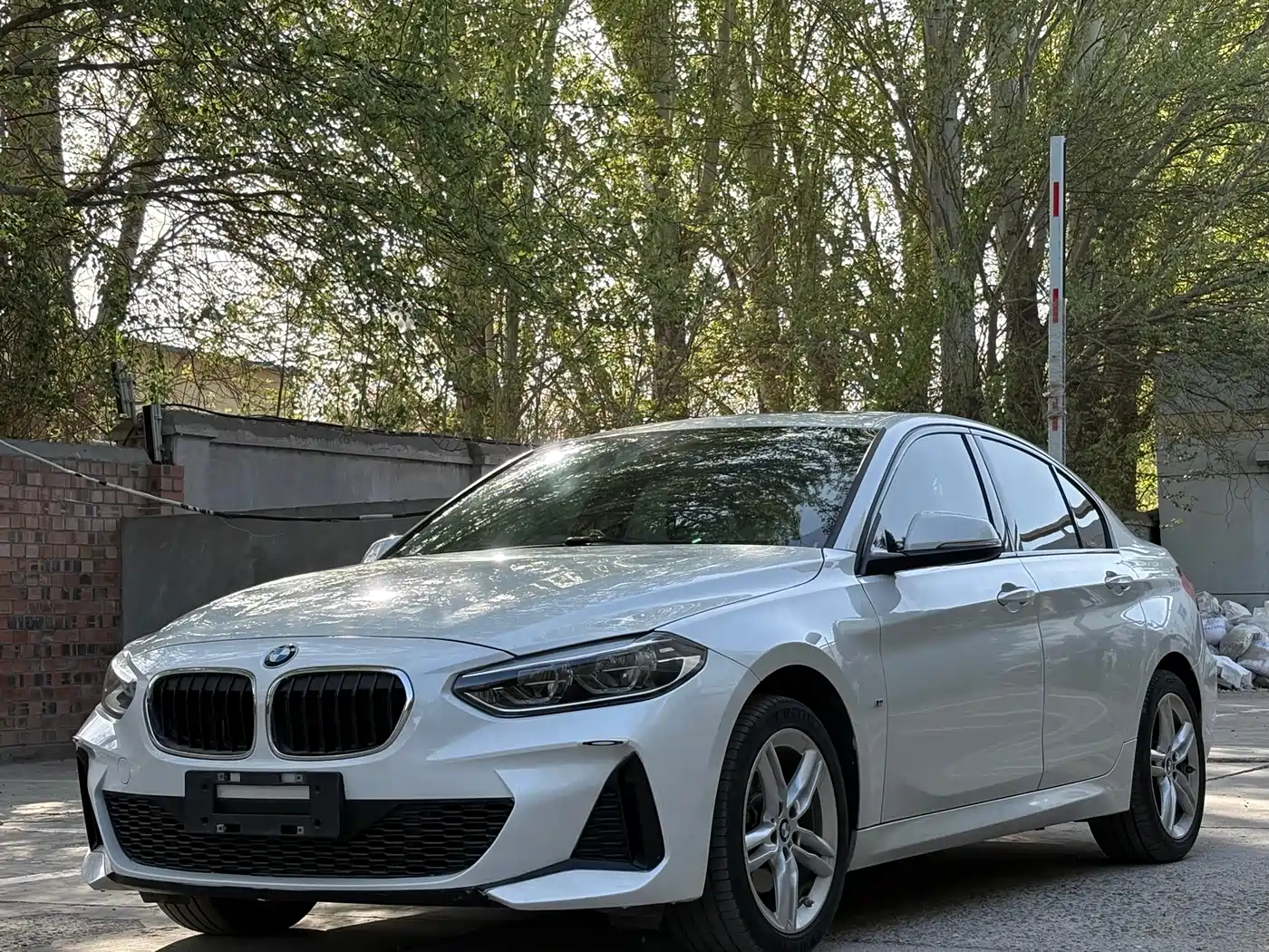 BMW 1 Series 2020 Model 120i M Sport Package фото 3