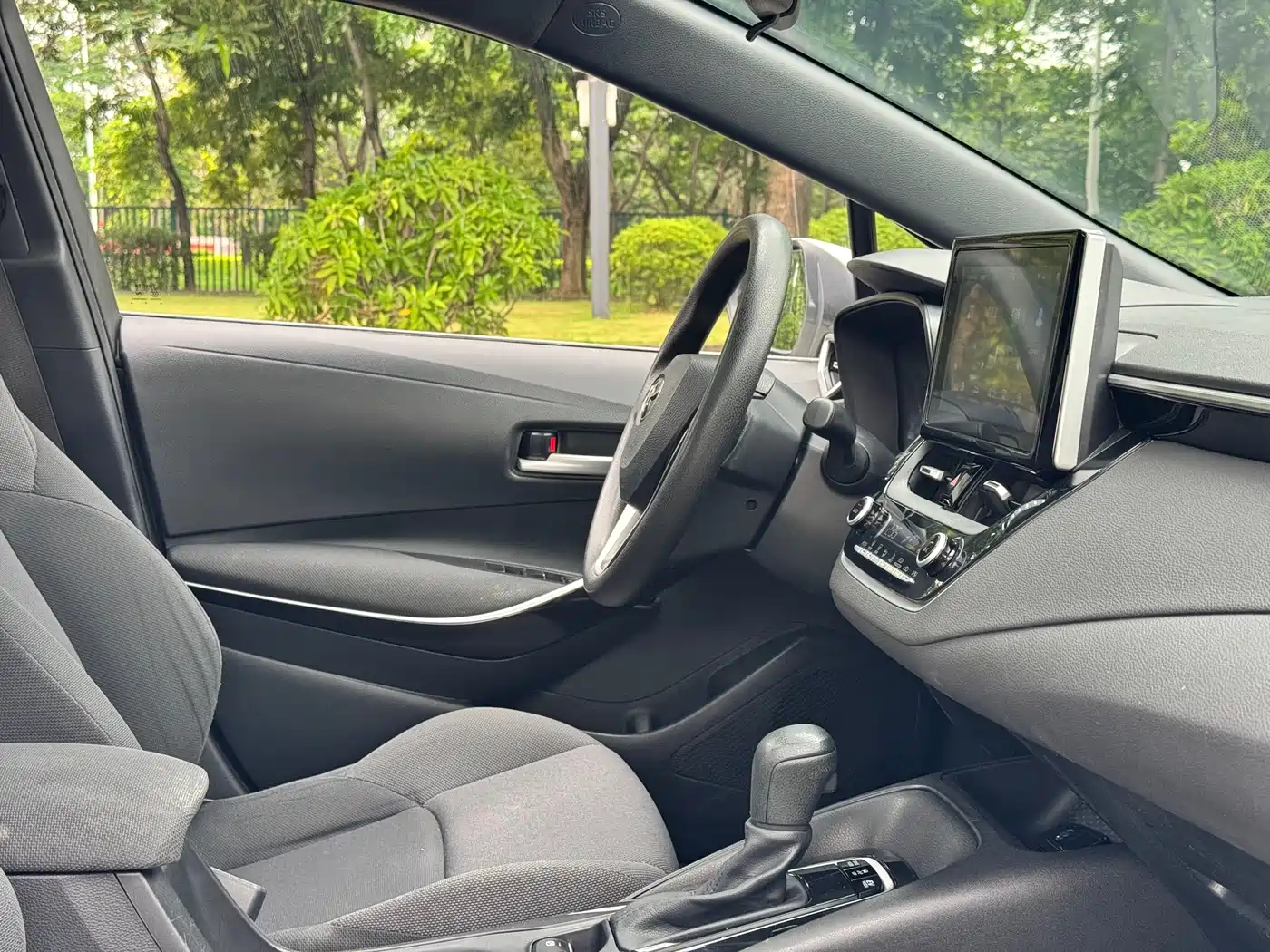 Toyota Levin 2019 Hybrid 1.8H E-CVT Luxury Edition China VI фото 15