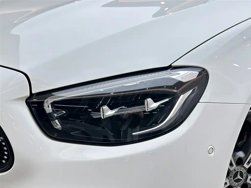 Mercedes-Benz E-Class 2021 E 300 L Sport Fashion фото 21