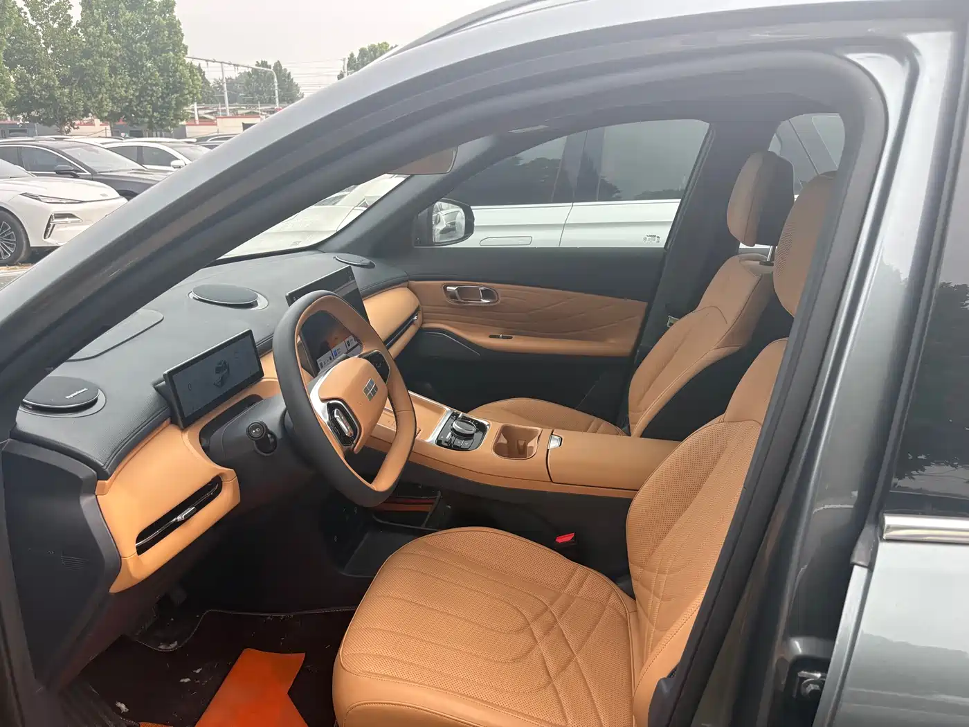 Geely Galaxy Galaxy Starship 7 EM-i 2025 120km Navigation Edition фото 4