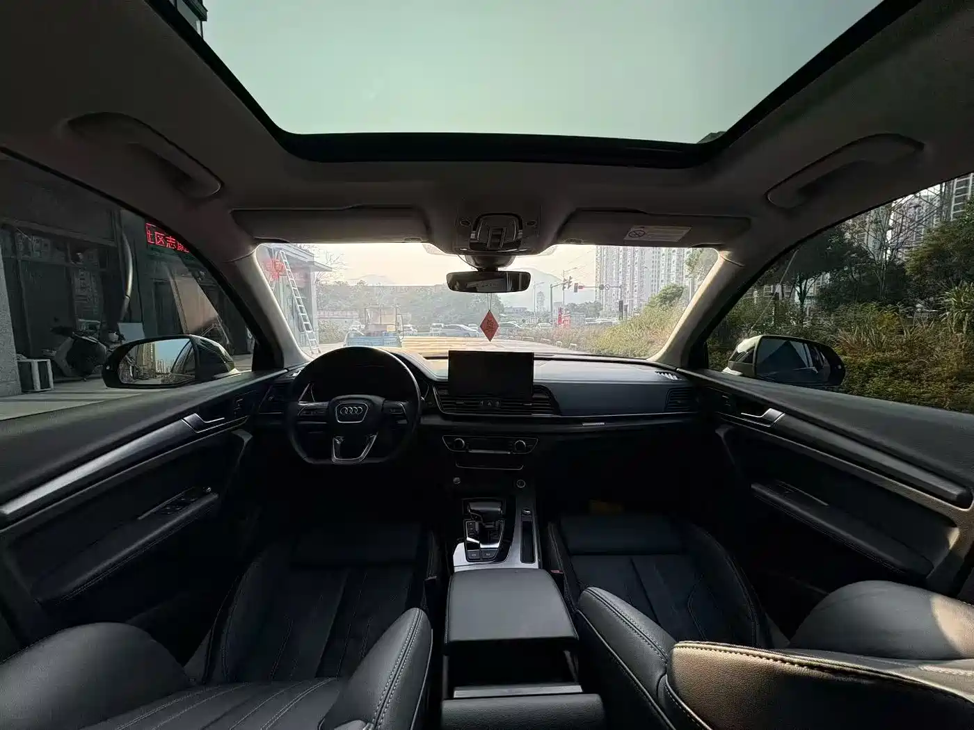 Audi Q5L 2023 40T Luxury Dynamic фото 6