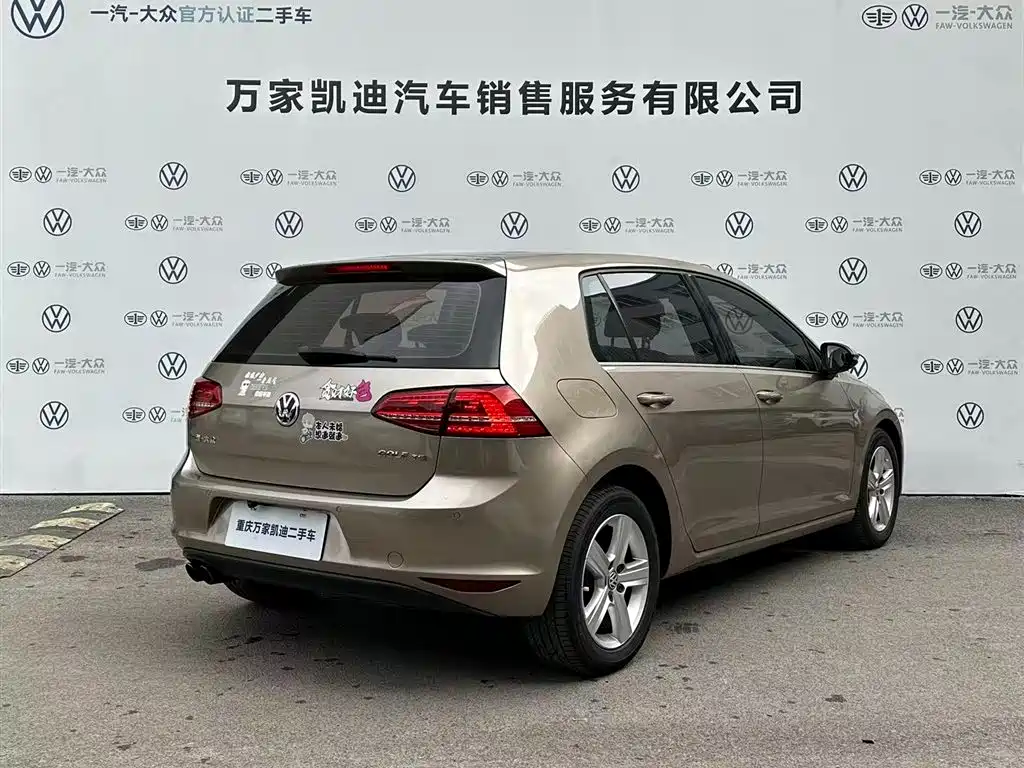 Volkswagen Golf 2017 230TSI Auto Comfort Millionth Anniversary Edition фото 5
