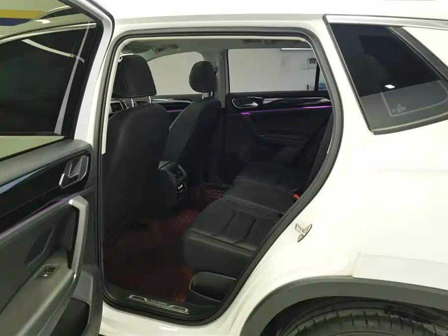 Volkswagen Tayron 2020 330TSI 2WD Luxury Smart Edition фото 11