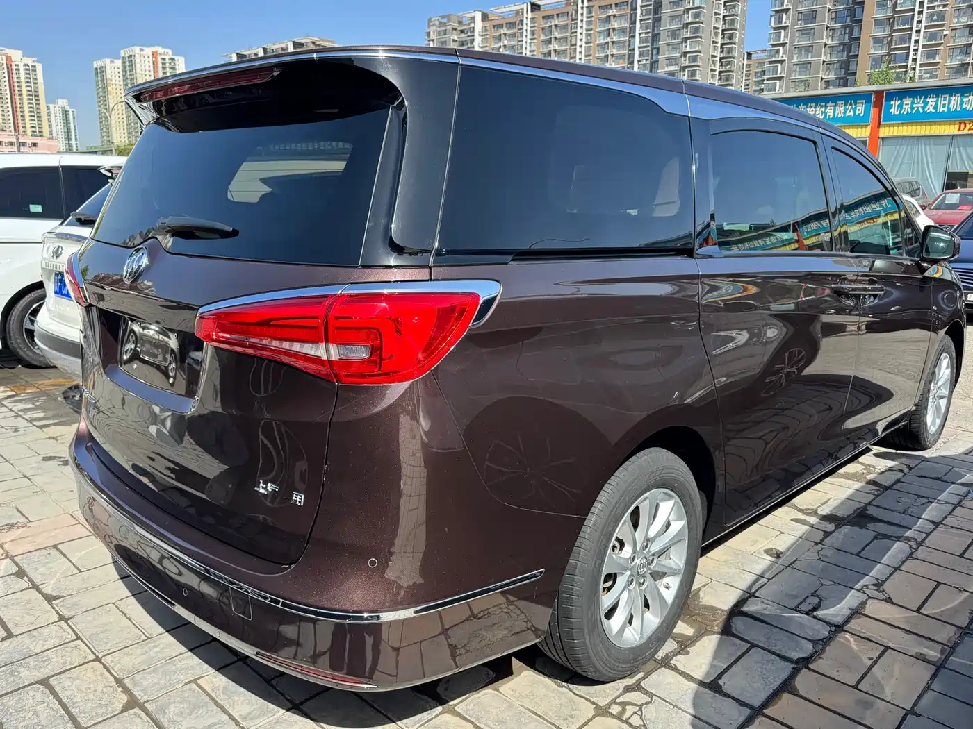 Buick GL8 2018 ES 28T Comfort Type China VI фото 17