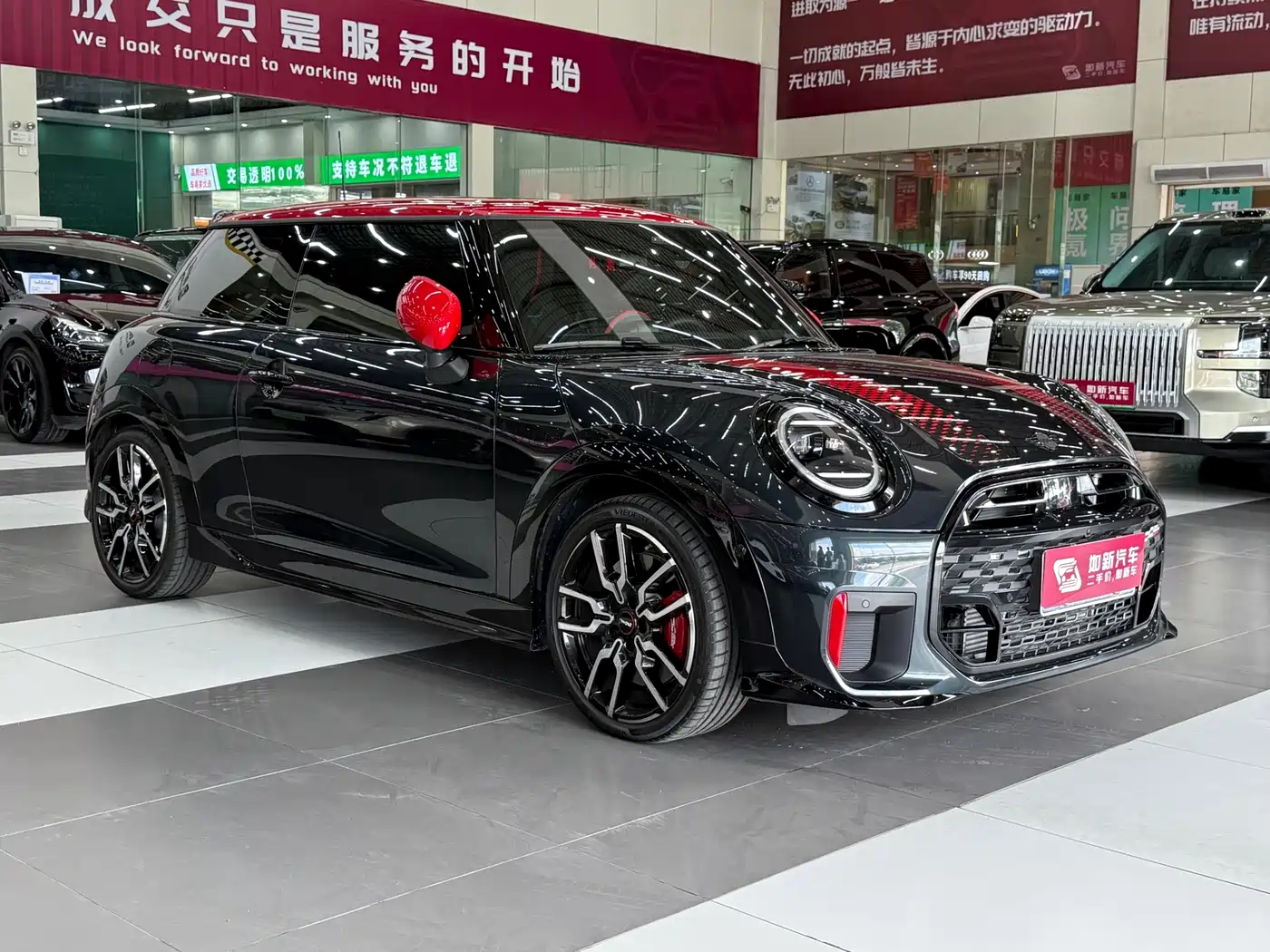 MINI JCW 2025 JOHN COOPER WORKS фото 3