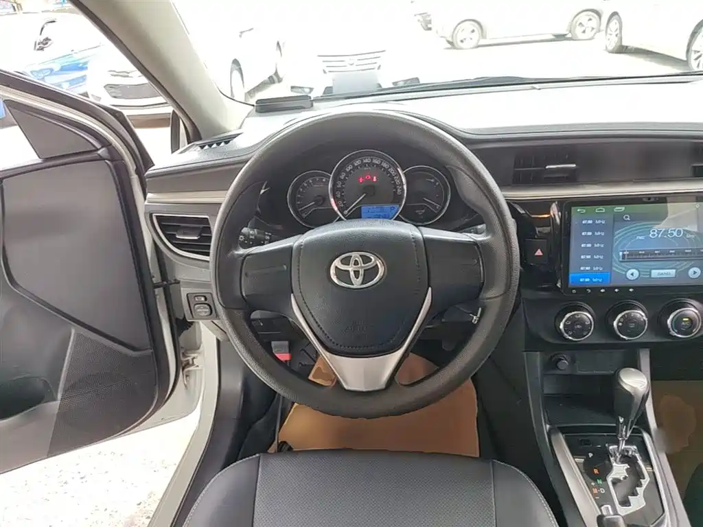 Toyota Levin 2016 1.6G CVT Elite Edition фото 11