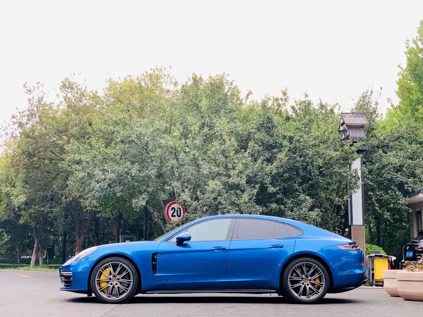 Фото 12 - Porsche Panamera