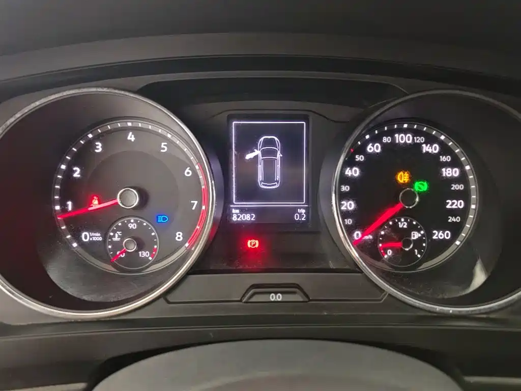 Volkswagen Tiguan L 2017 330TSI Automatic 2WD Trend Edition фото 8