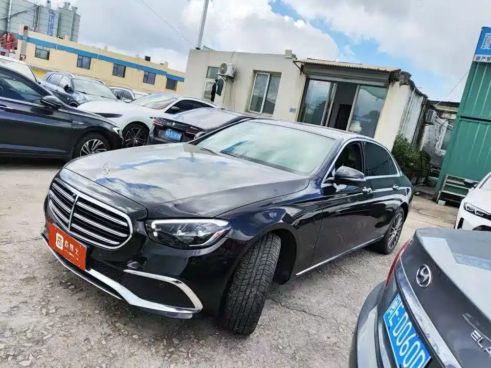 Mercedes-Benz E-Class 2023 E 260 L