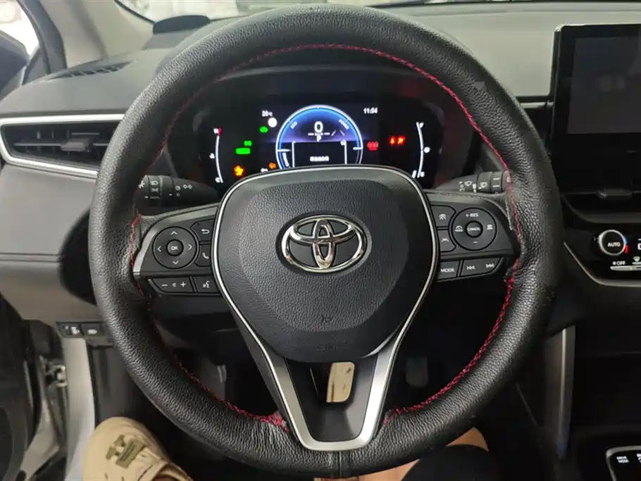 Toyota Frontlander 2023 2.0L Smart Hybrid Dual Engine Leading Edition фото 15