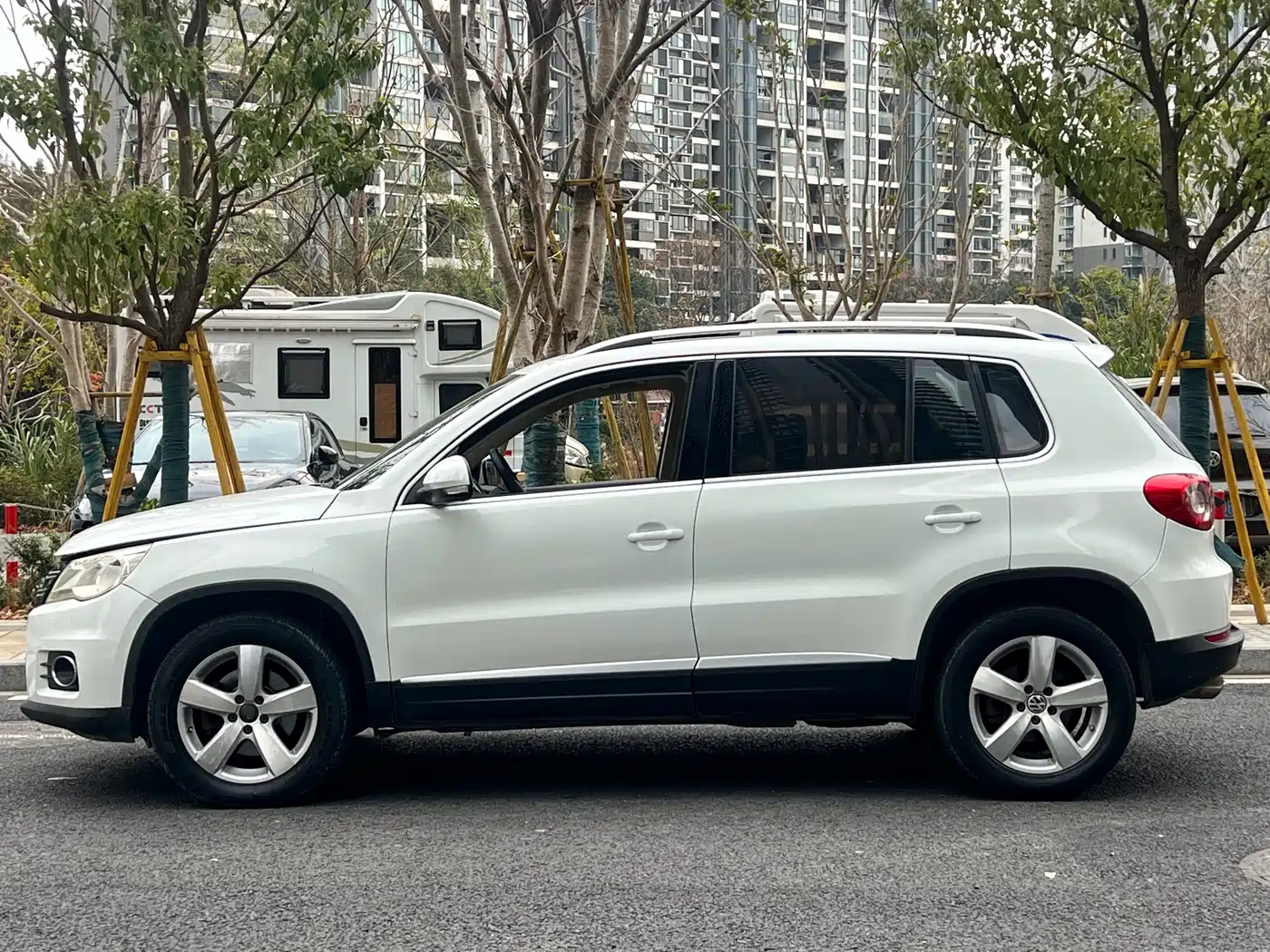 Volkswagen Tiguan 2012 2.0TSI Automatic 4WD Elite Edition фото 8