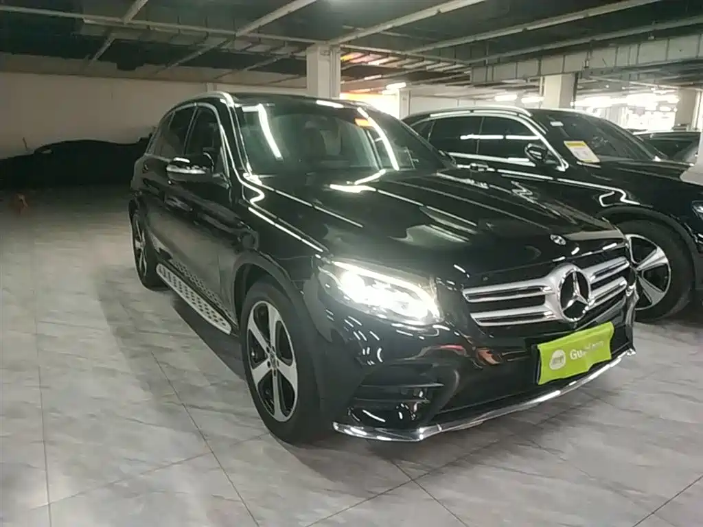 Mercedes-Benz GLC 2018 GLC 260 4MATIC Luxury фото 4