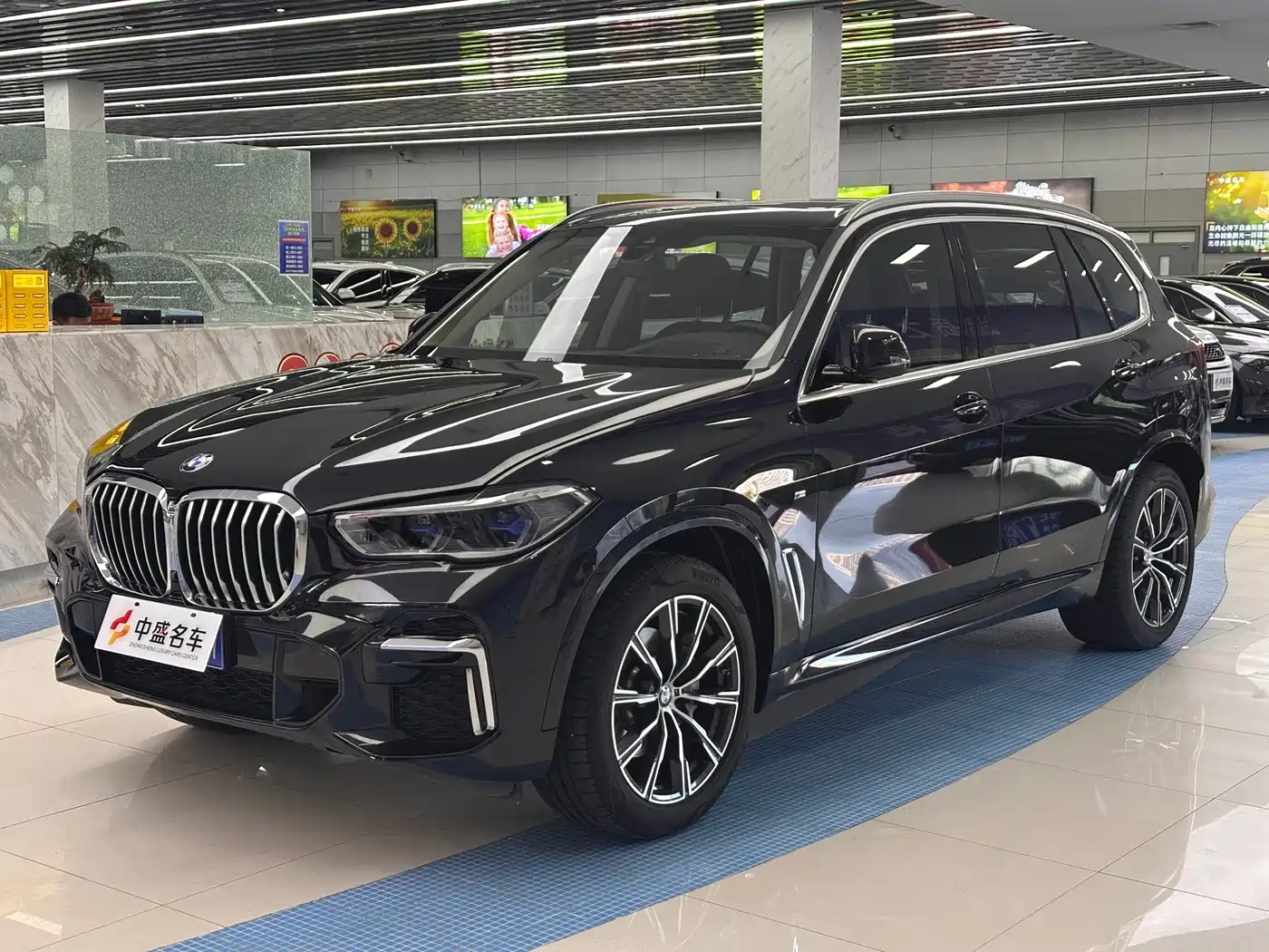 BMW X5 2022 Facelift xDrive 30Li Premium M Sport Package