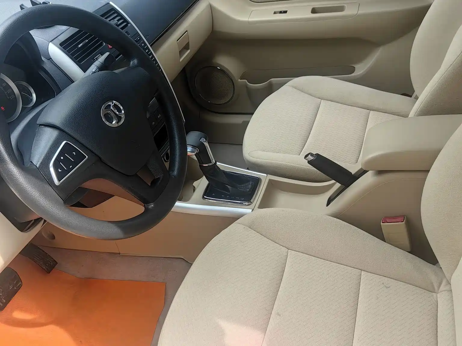 Фото 9 - BAIC E-Series