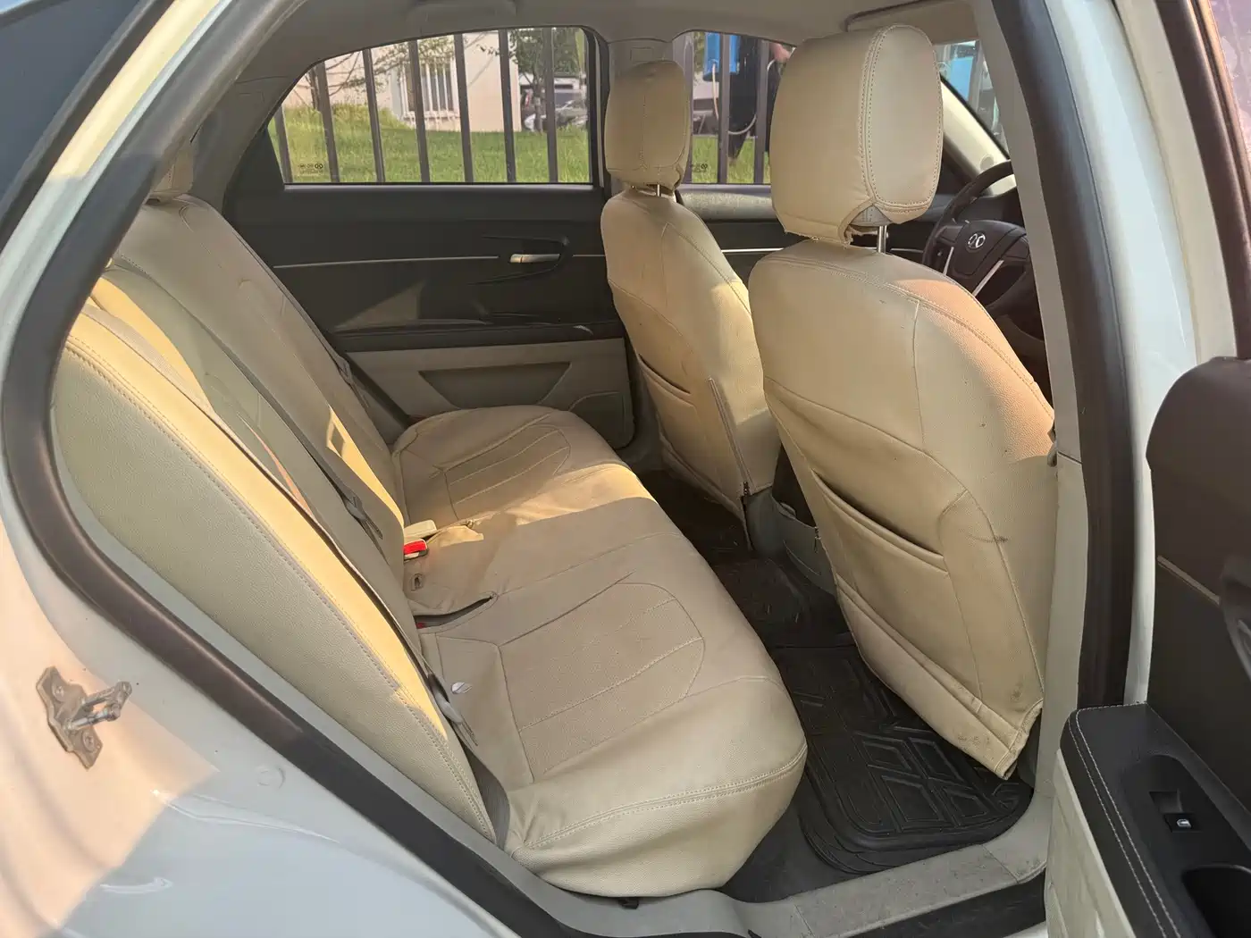 BAIC New Energy BAIC EU Series 2017 2016 EU260 Letu plus Edition