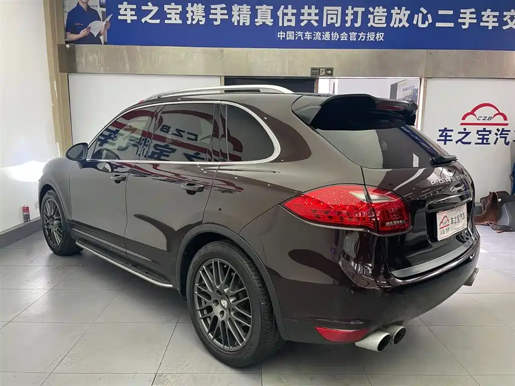 Porsche Cayenne 2011 Cayenne 3.0T фото 7