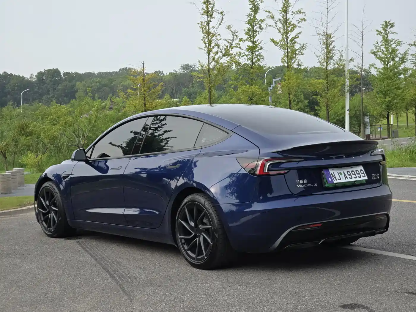 Photo 6 - Tesla Model 3