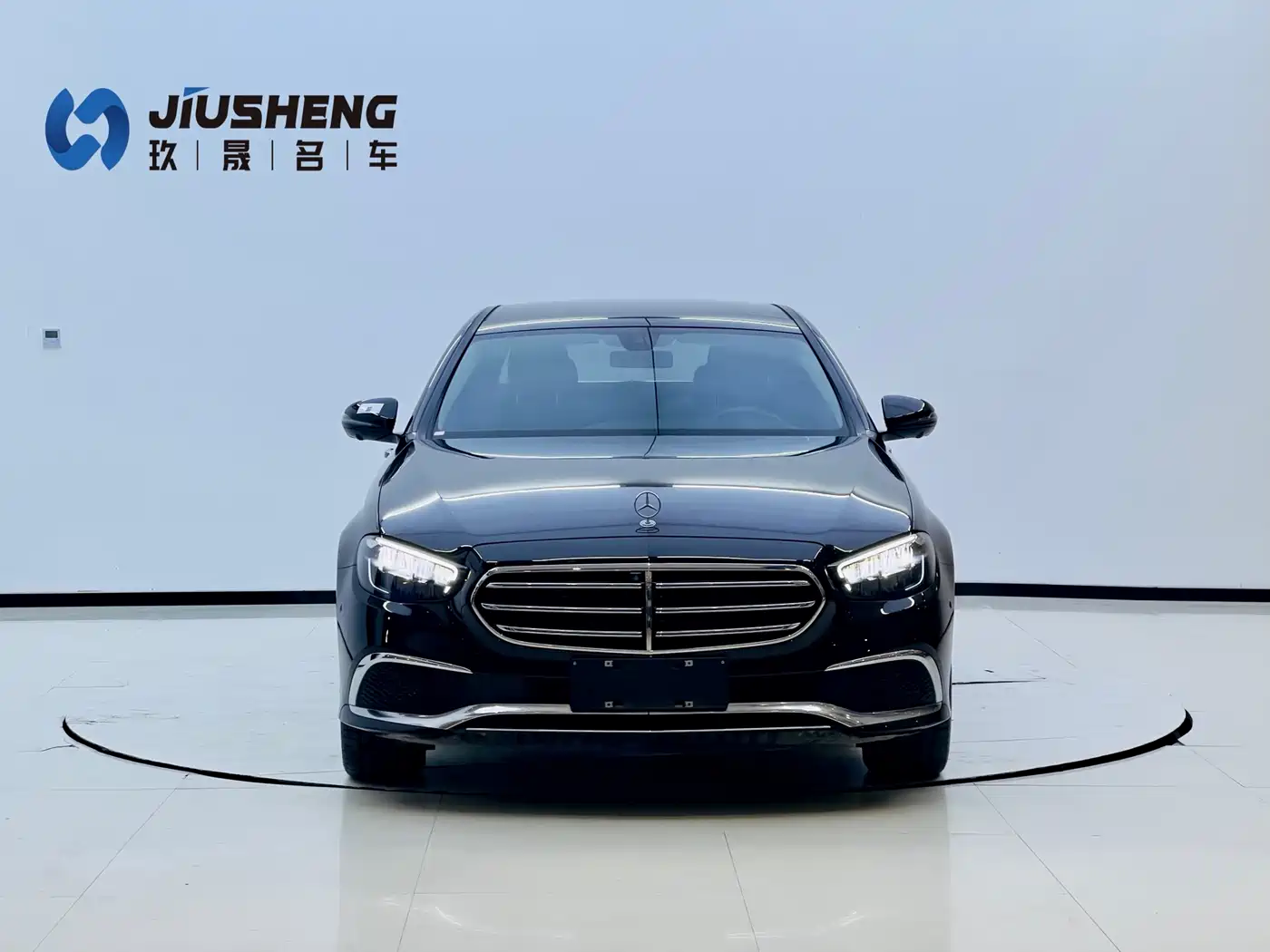 Mercedes-Benz E-Class 2022 E 300 L Fashion фото 2