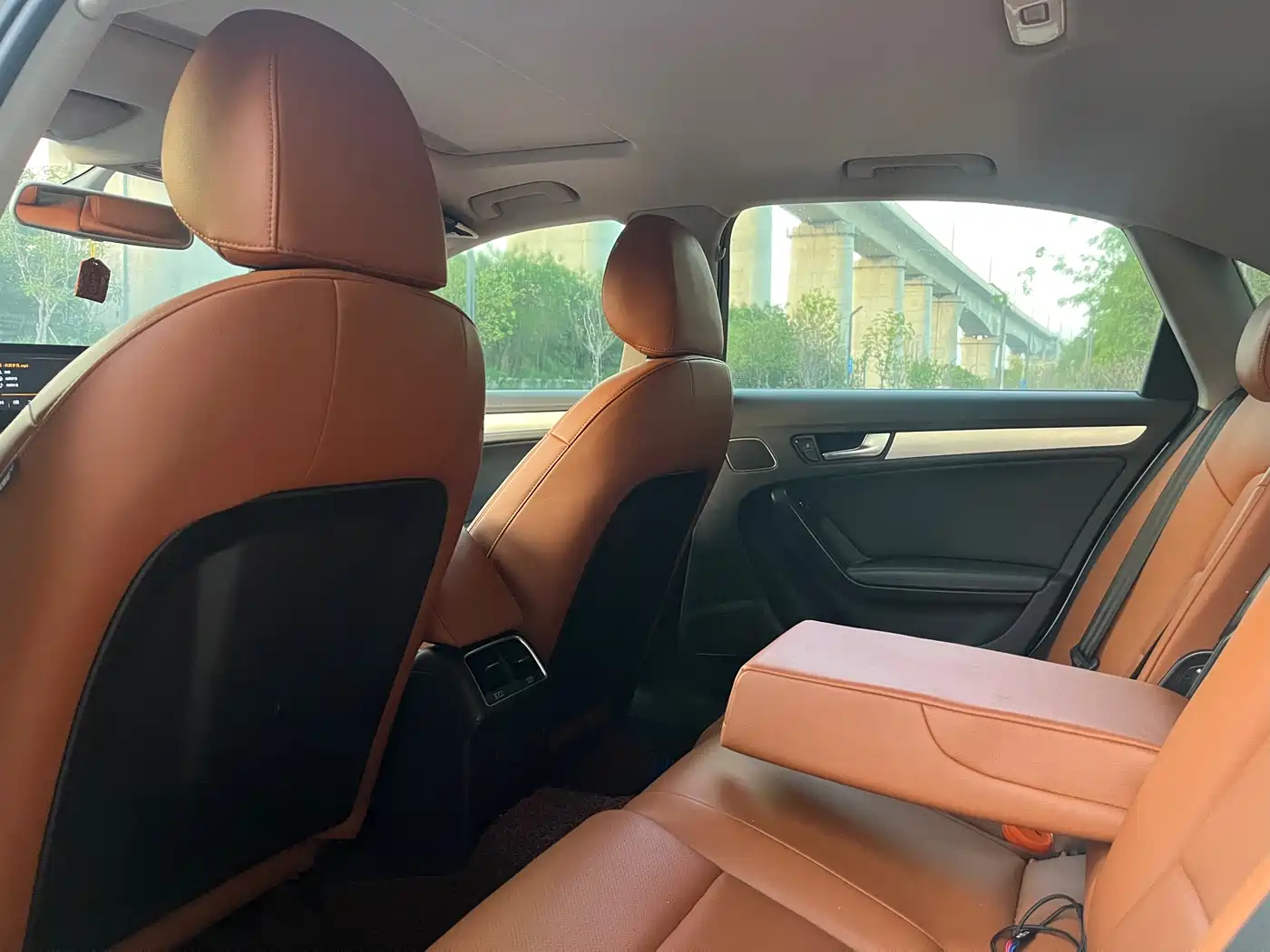 Audi A4L 2015 35 TFSI Auto Standard фото 6