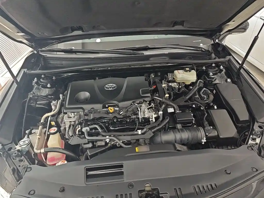 Toyota Camry 2019 Facelift Hybrid 2.5HG Luxury Edition фото 20