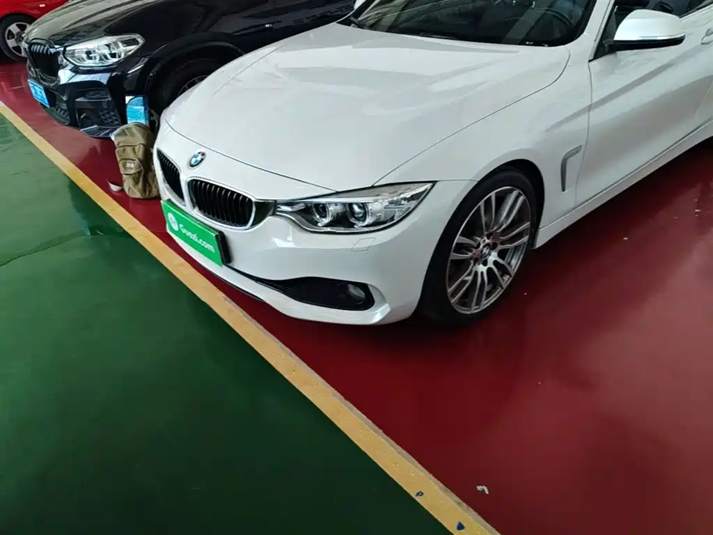BMW 4 Series 2016 420i Convertible Fashion Line фото 24