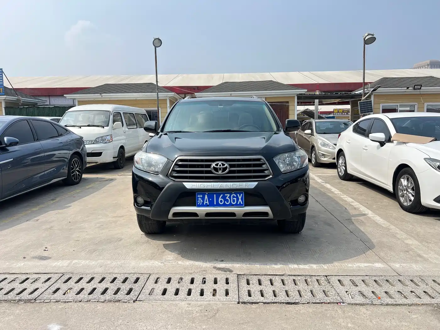 Toyota Highlander 2011 2.7L 2WD 7-seat Luxury Navigation