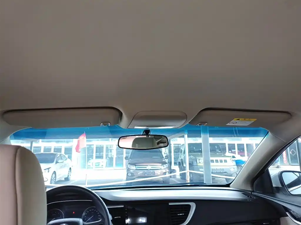 Buick Excelle 2016 15N Automatic Progressive фото 18