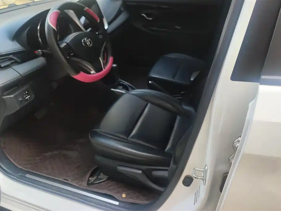 TOYOTA YARIS L ZHIXUAN
