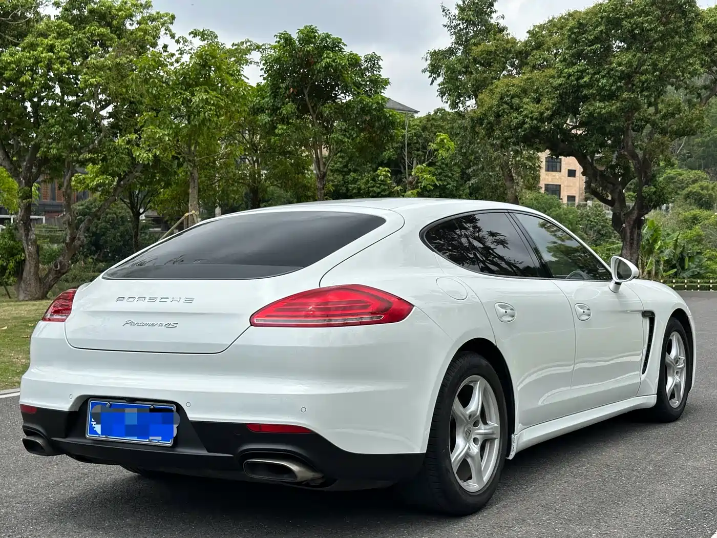 Porsche Panamera 2014 Panamera 3.0T фото 9