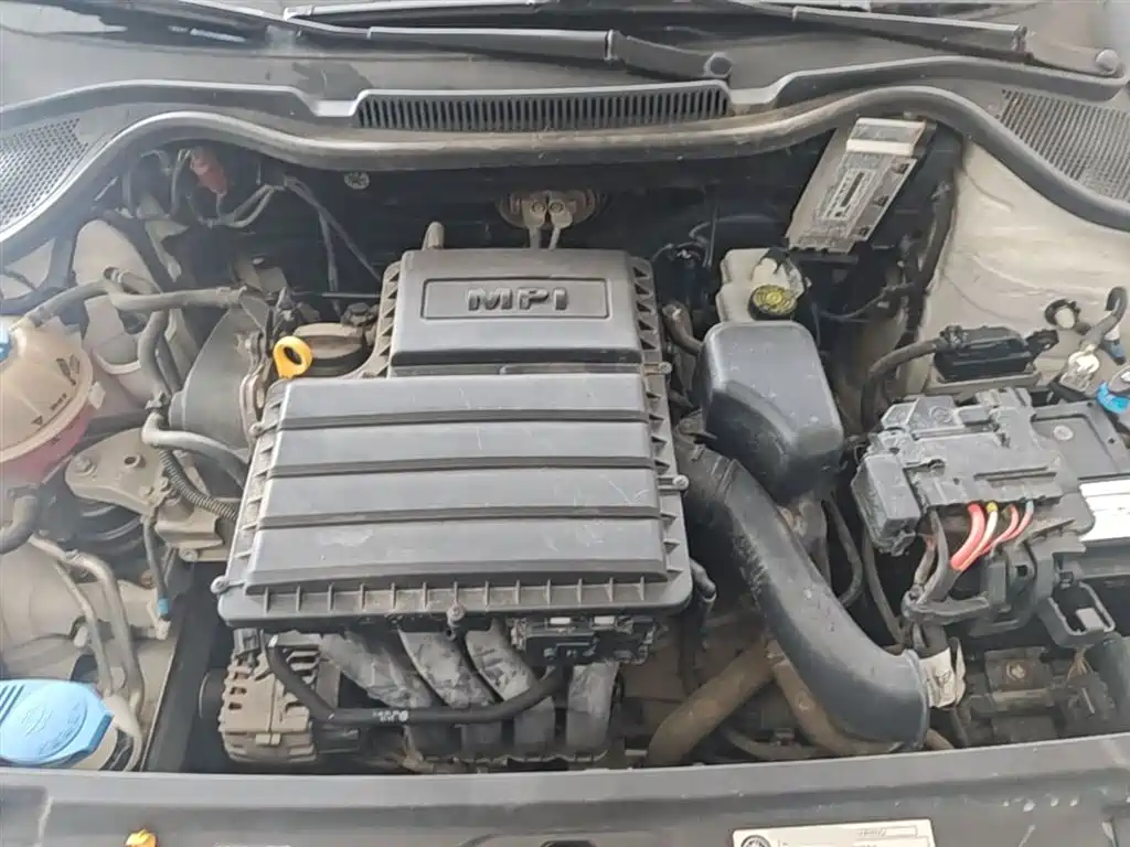 Volkswagen Polo 2016 1.6L Automatic Comfort фото 20
