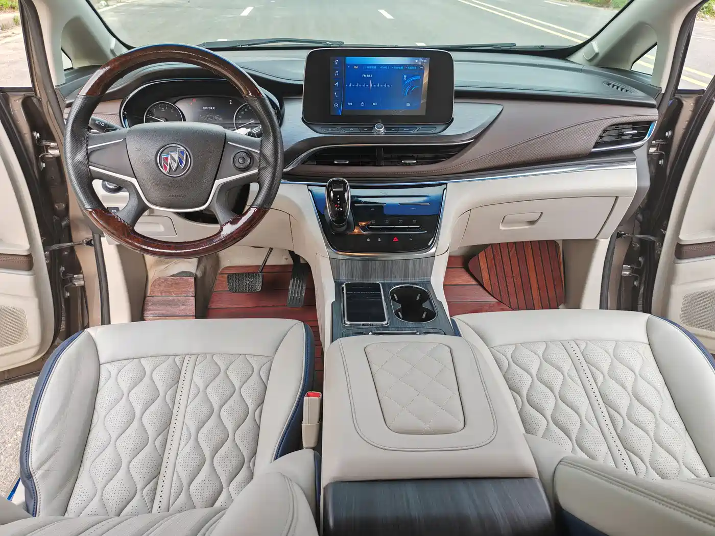 BUICK GL8