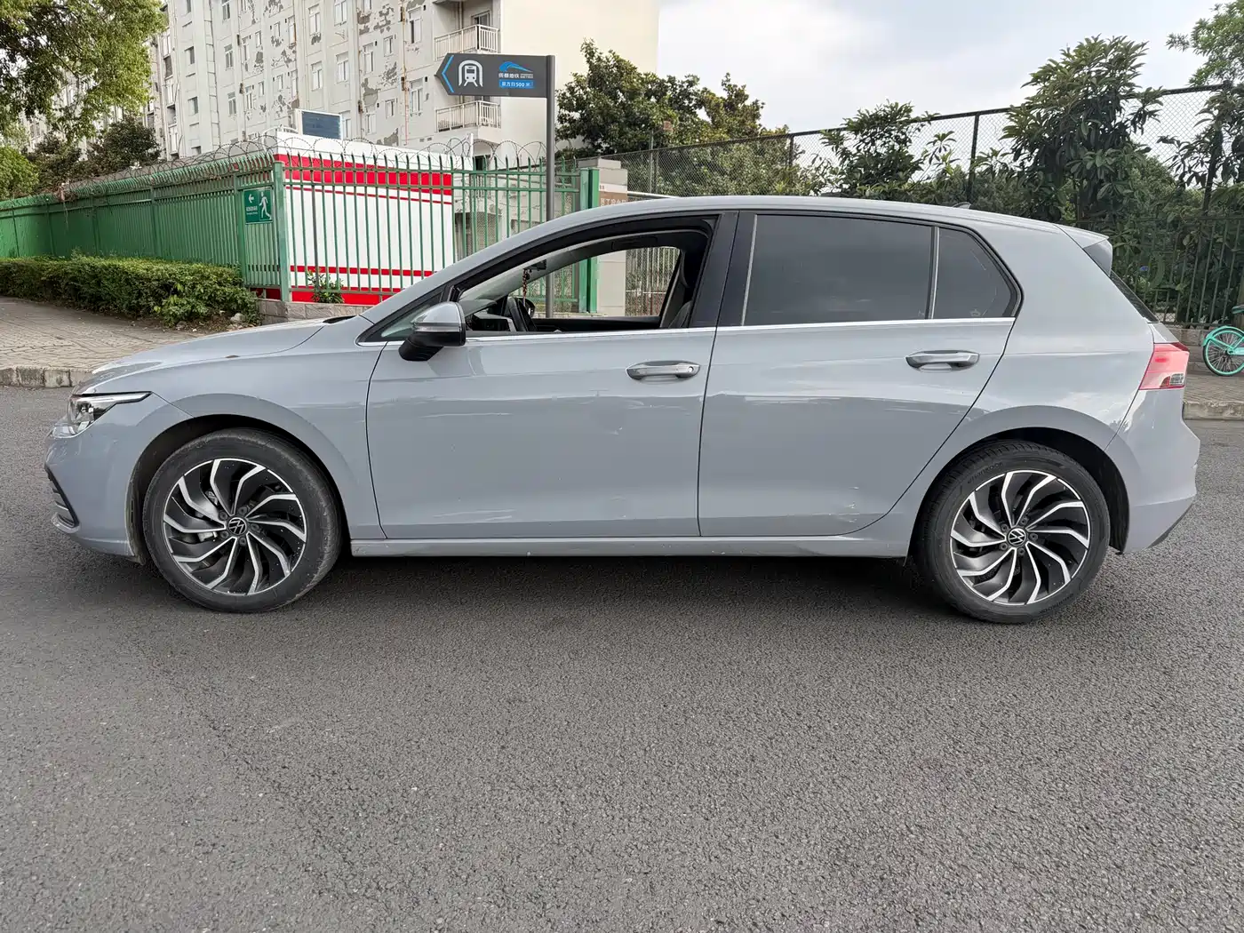 Volkswagen Golf 2021 280TSI DSG R-Line фото 4