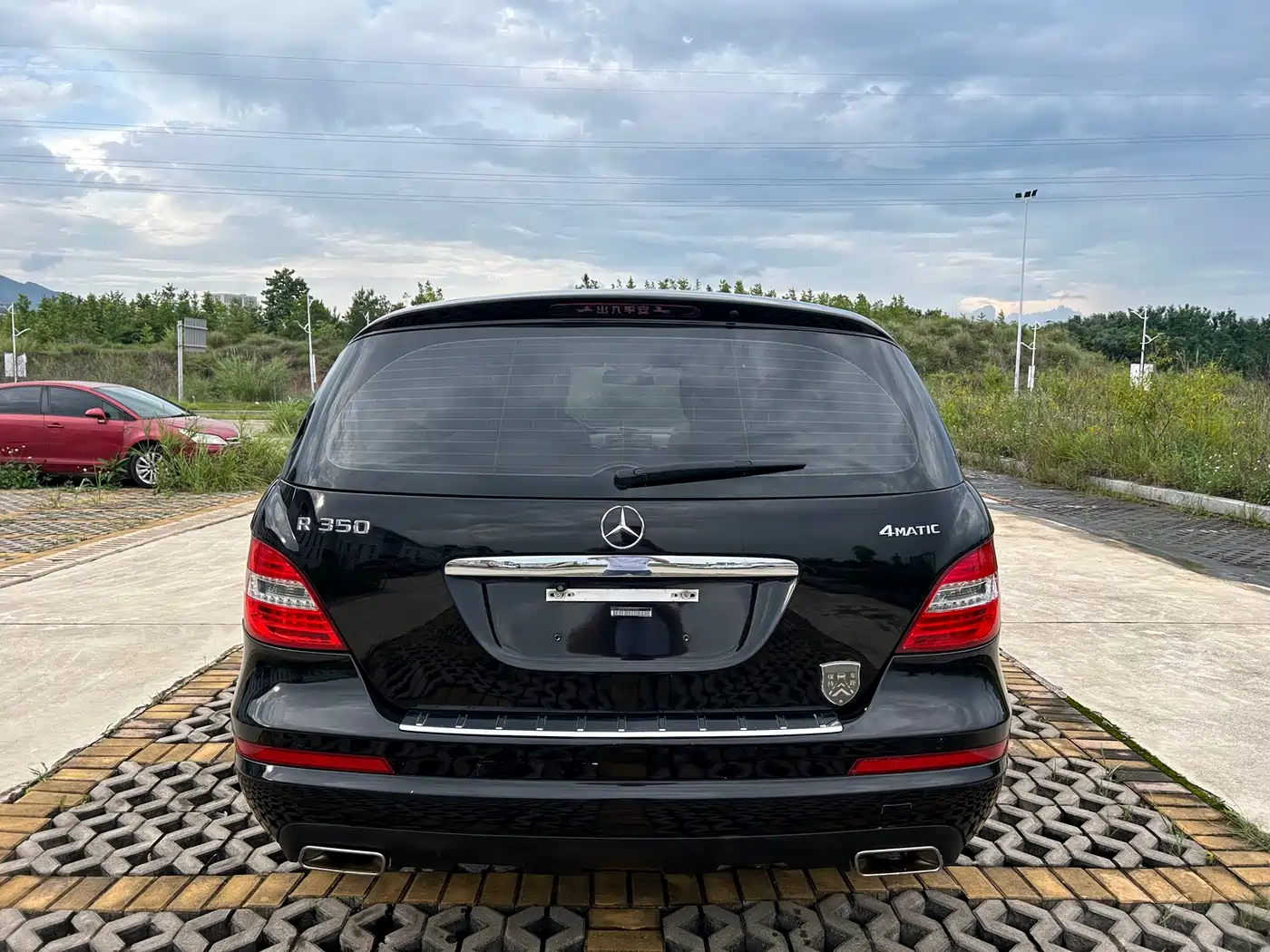 Mercedes-Benz R-Class 2011 R 350 L 4MATIC фото 4