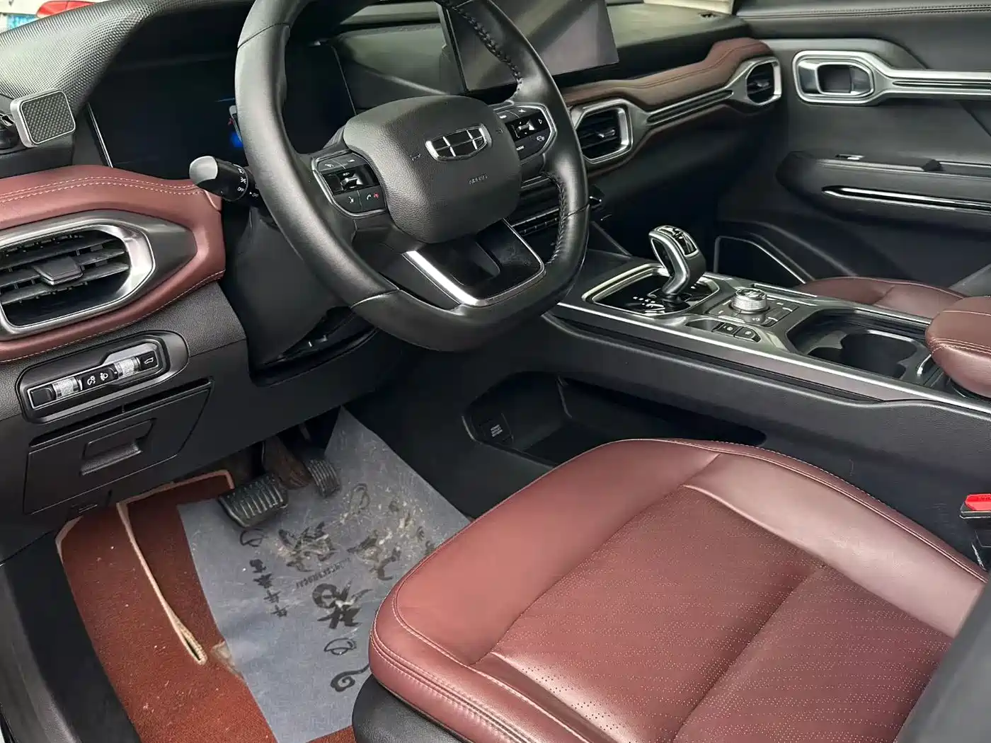 Geely Okavango 2022 2022 Model 1.8TD DCT Flagship 7-Seater