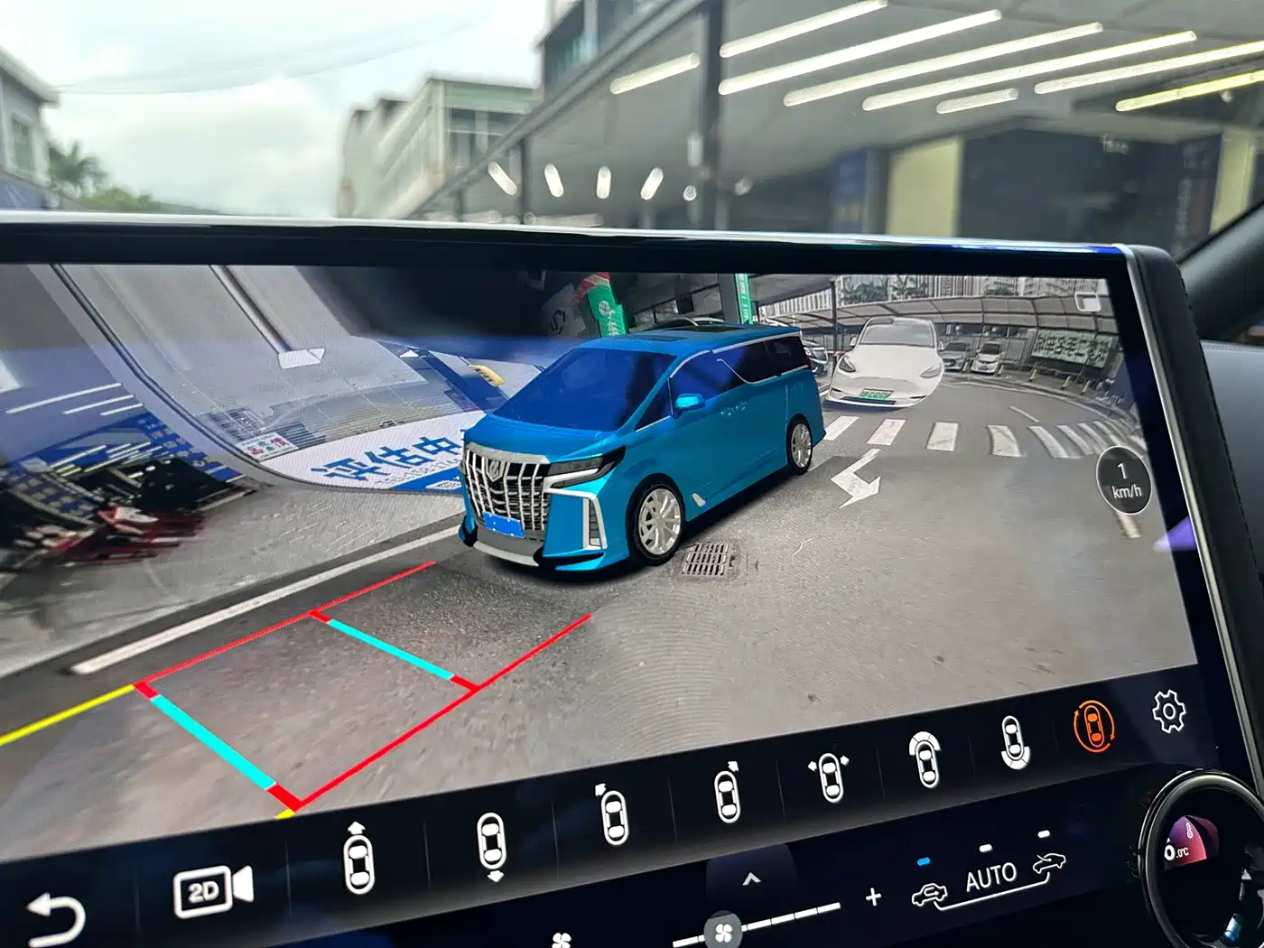 Toyota Alphard 2019 Hybrid 2.5L Premium Edition фото 24
