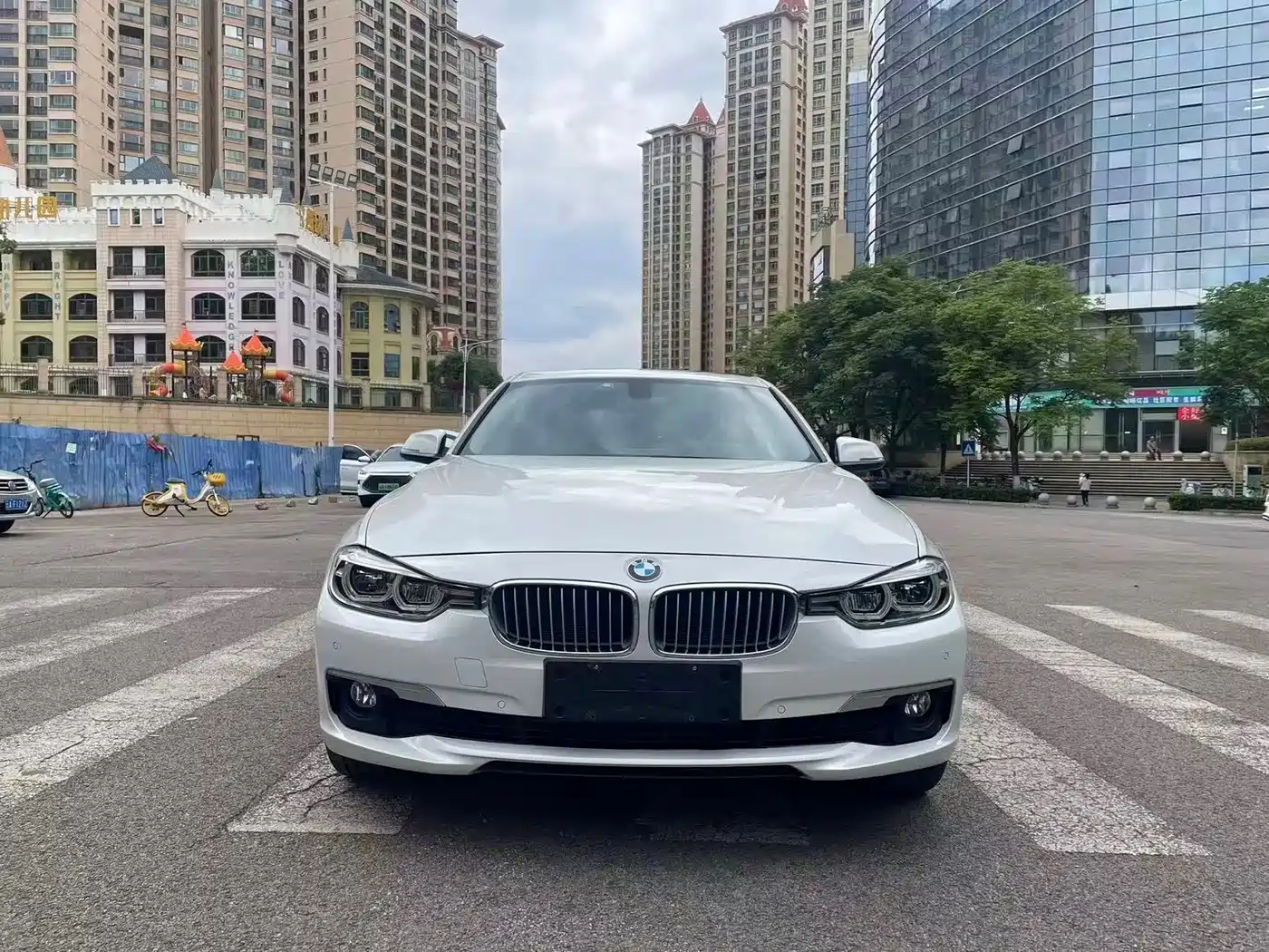 BMW 3 Series 2018 320Li xDrive Fashion Style фото 2