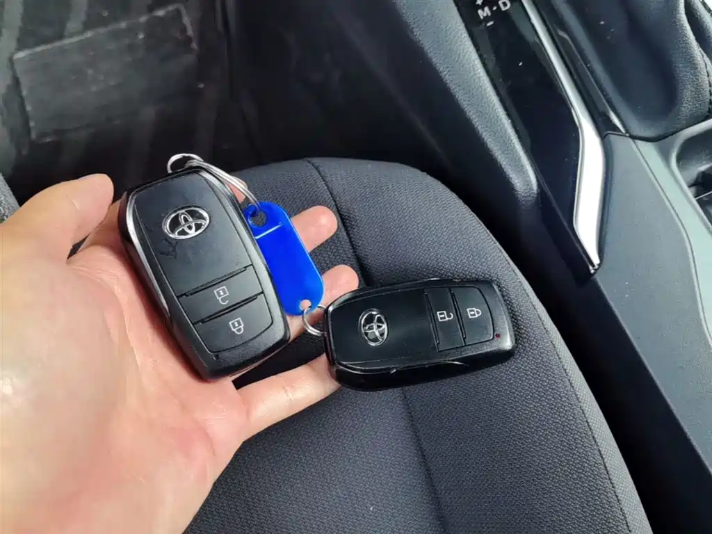 Toyota Corolla Cross 2023 2.0L Elite Edition фото 15