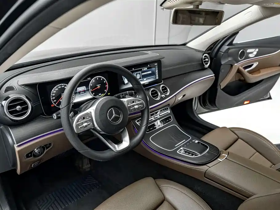 Mercedes-Benz E-Class 2020 E 260 L Sport 4MATIC фото 16