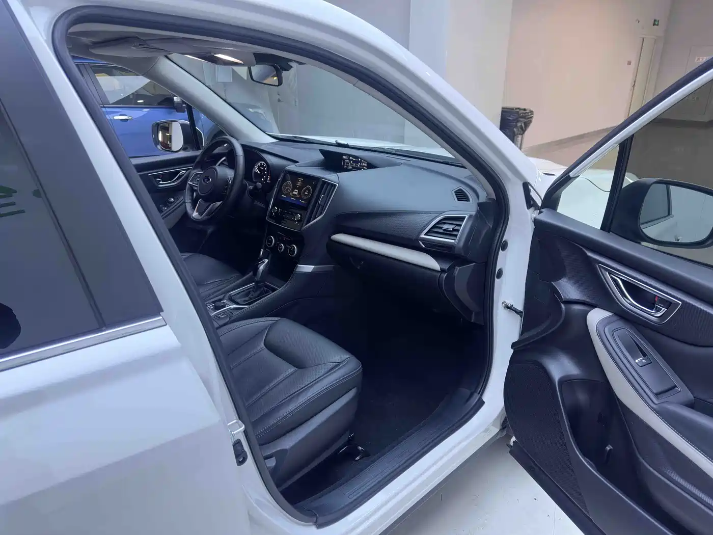Subaru Forester 2022 2.0i AWD Luxury Edition with EyeSight фото 10