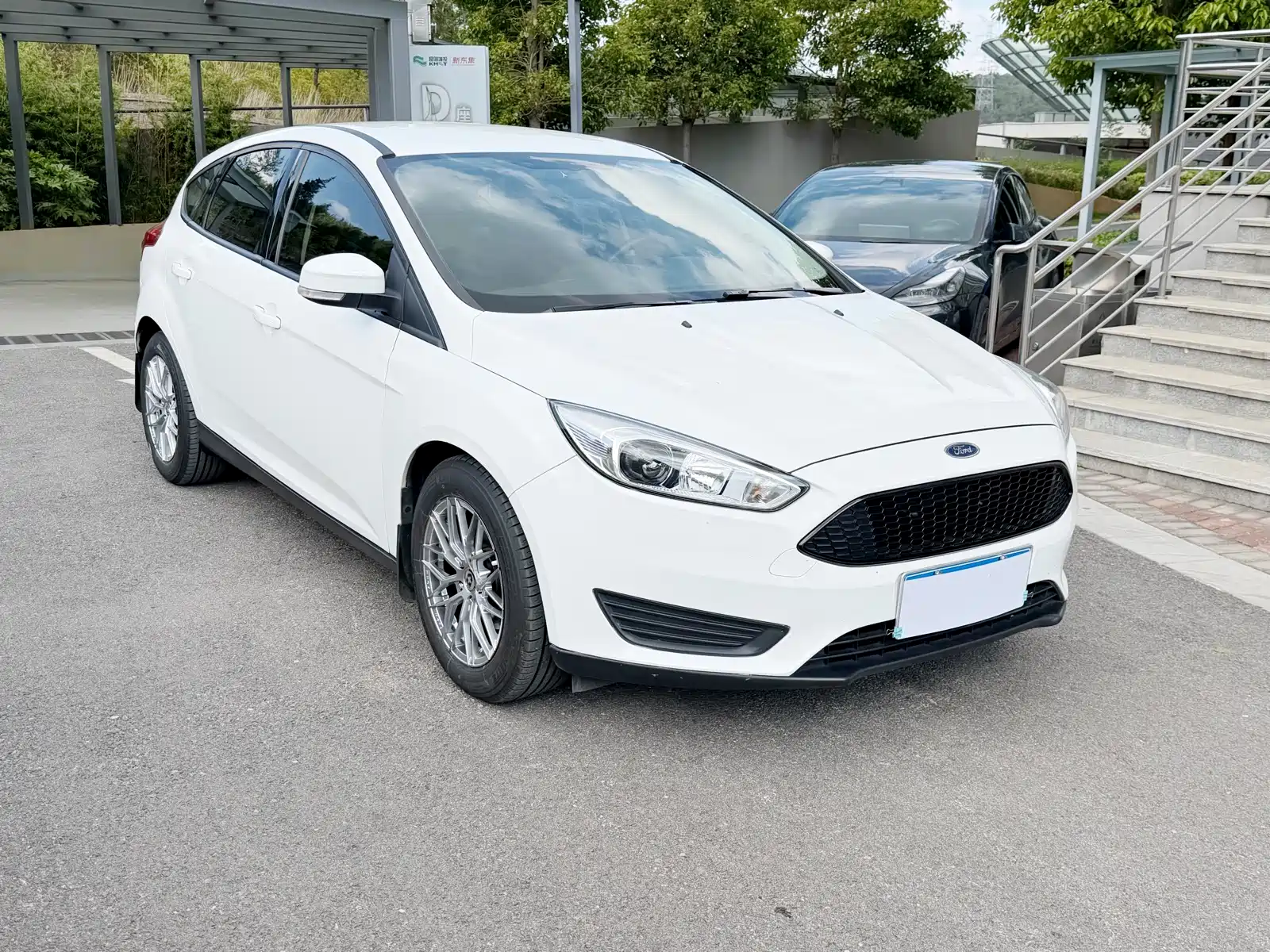 Фото 3 - Ford Focus