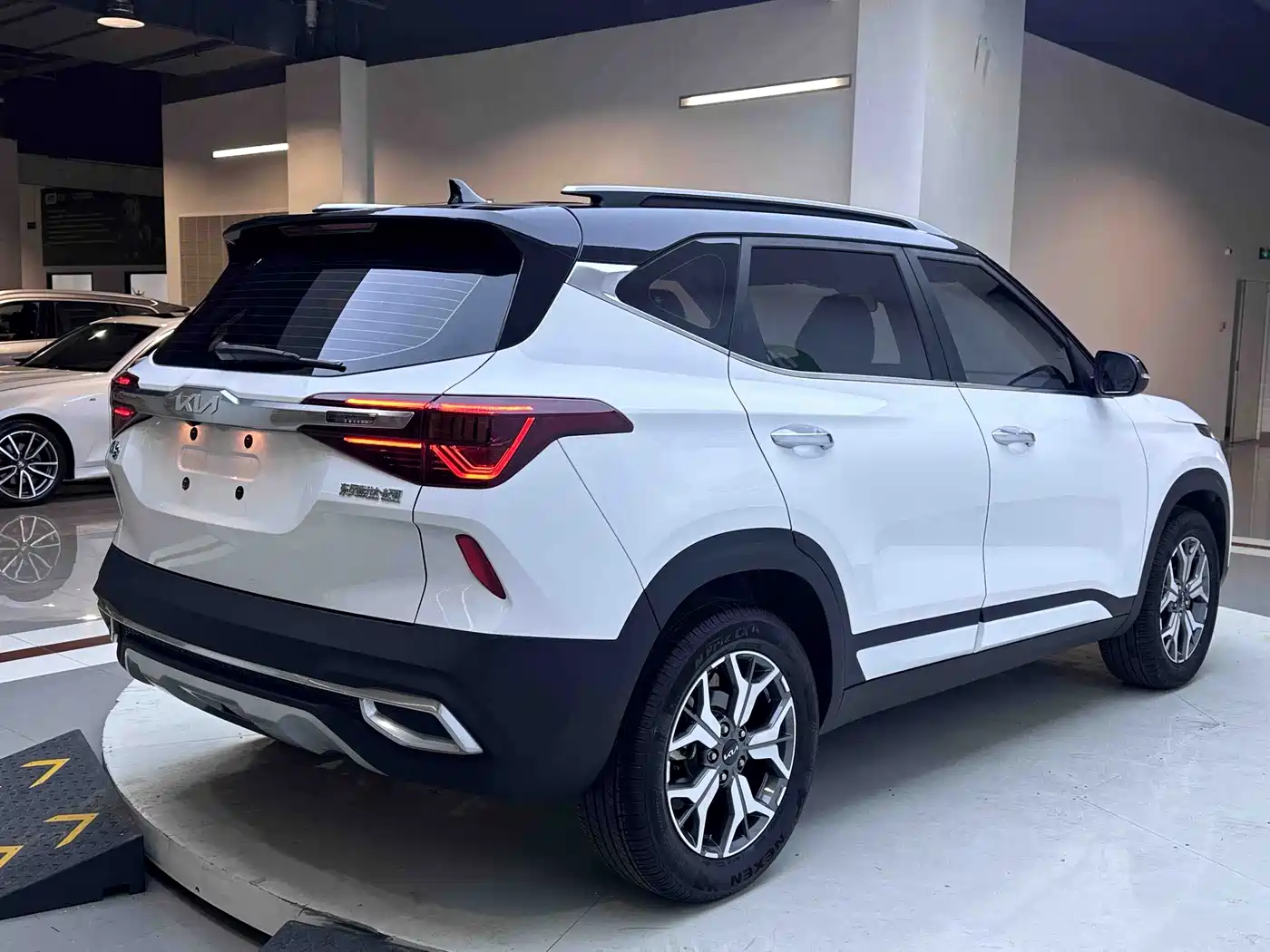 Kia KX3 Smart Run 2021 1.5L CVT Renewal Edition фото 4