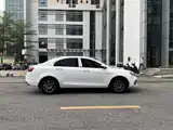 Фото 27 - Geely Emgrand