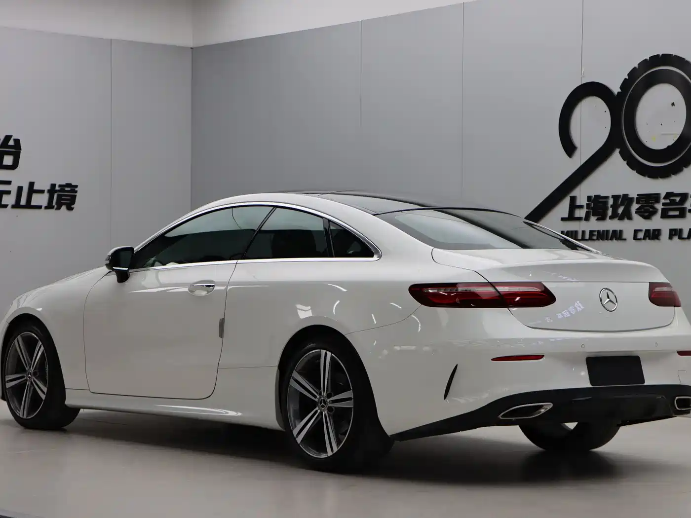 Mercedes-Benz E-Class (Import) 2017 E 200 Coupe фото 4