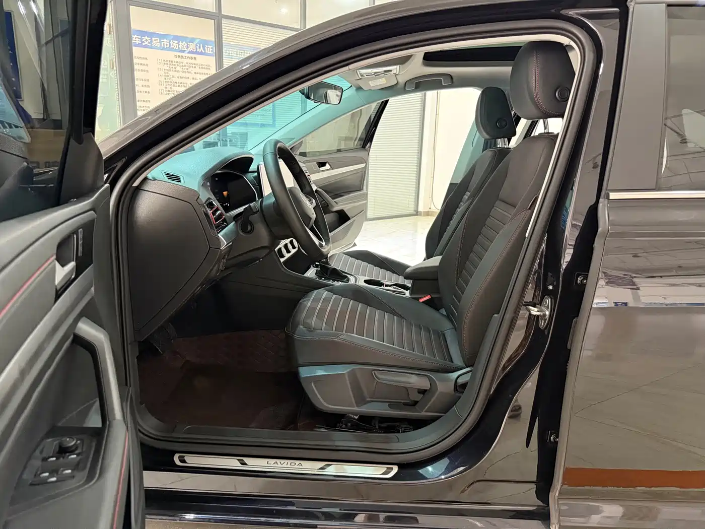 Volkswagen Lavida, миниатюра 8
