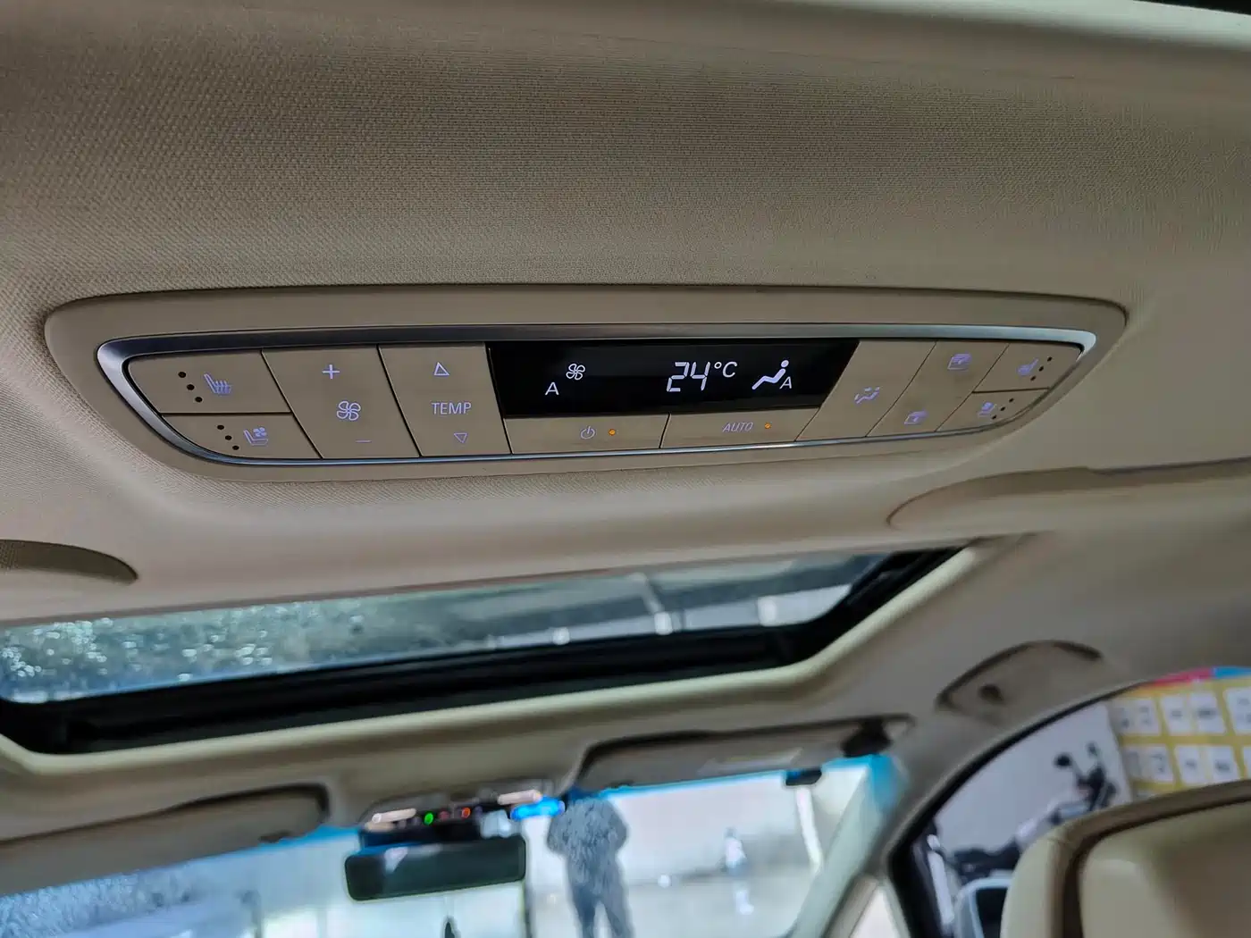 Buick GL8 2021 ES Landlord 653T Luxury фото 19