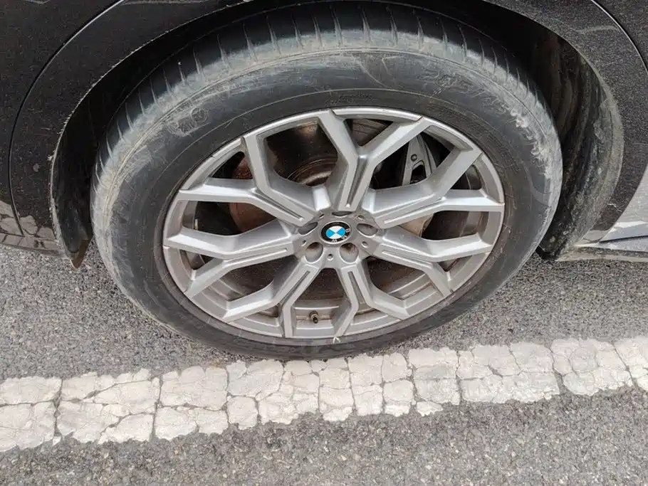 BMW X7 2023 2023 xDrive40i Leading Luxury Package