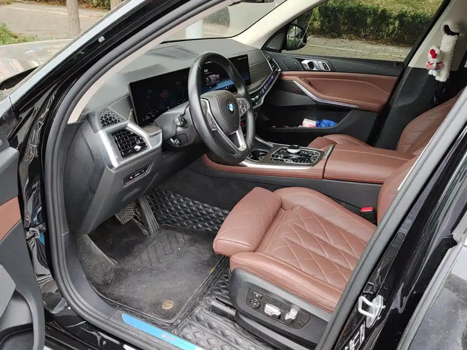 BMW X7 2023 2023 xDrive40i Leading Luxury Package